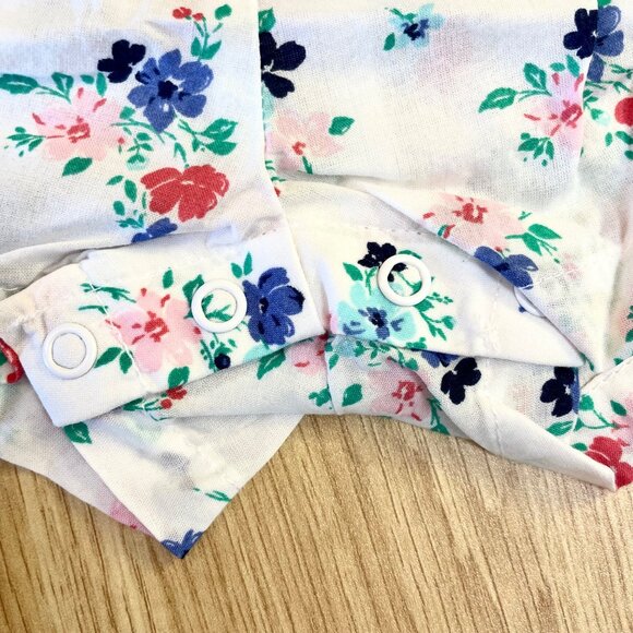 Carters Baby Girl Sleeveless Floral Romper Sz 3M Snap closure Lightweight - Picture 5 of 8